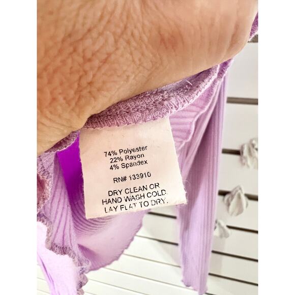 Show Me Your Mumu Turtleneck Layer Up Rib Knit Sweater Top Lilac Women's Size XS - Picture 4 of 5